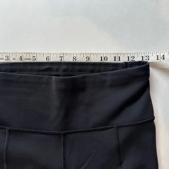 Athleta Black Crop Leggings With Pockets  - Size‎ S. - Image 8