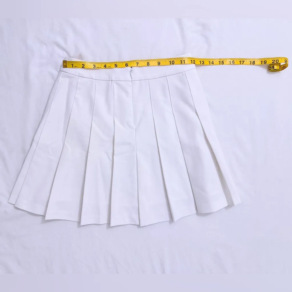 Aritzia Sunday Best Olive Mini Skirt - White - 0 - Image 7