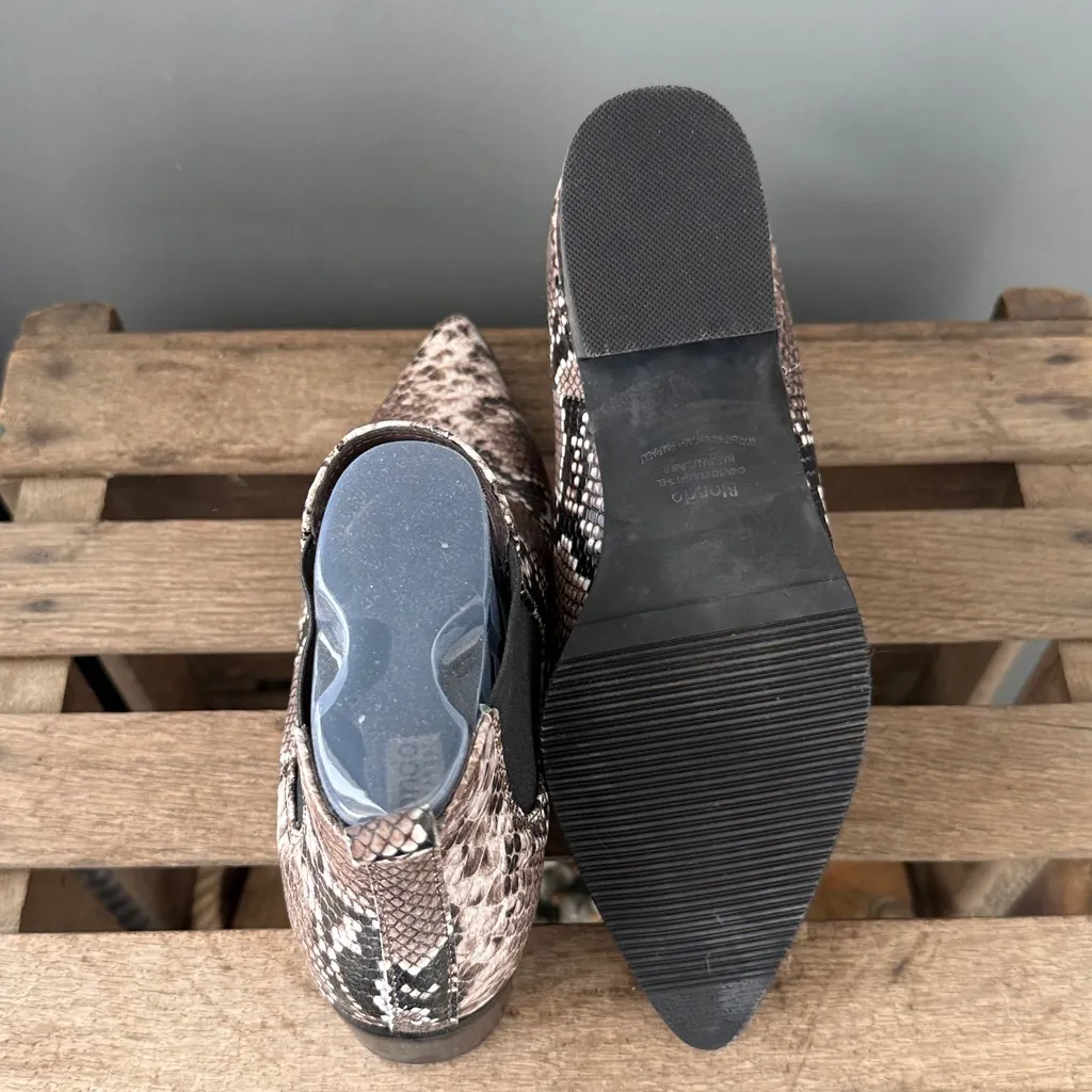 BLONDO Emelia Waterproof Chelsea Bootie In Brown Snake Print Leather Size 8 - Image 12