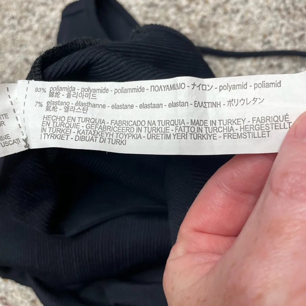 Trafaluc Black Ribbed Low Cut Open Back Spaghetti Strap Bodysuit Medium - Image 7