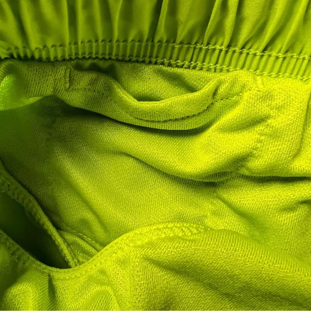 Nike Women’s Sporty Athletic Gym Wear Running  Dri-FIT Tempo Shorts  Size S - Image 10