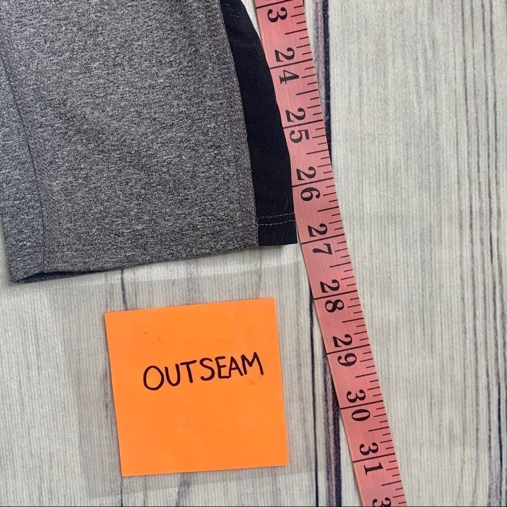 Juicy Couture Leopard Print Cropped Leggings Size Small Athletic Workout - Image 12