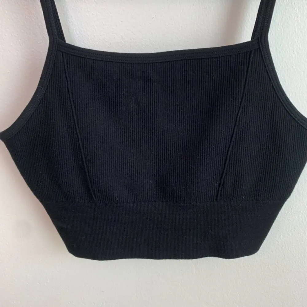 Fabletics Black Cloud Seamless Midi Bralette - Image 5