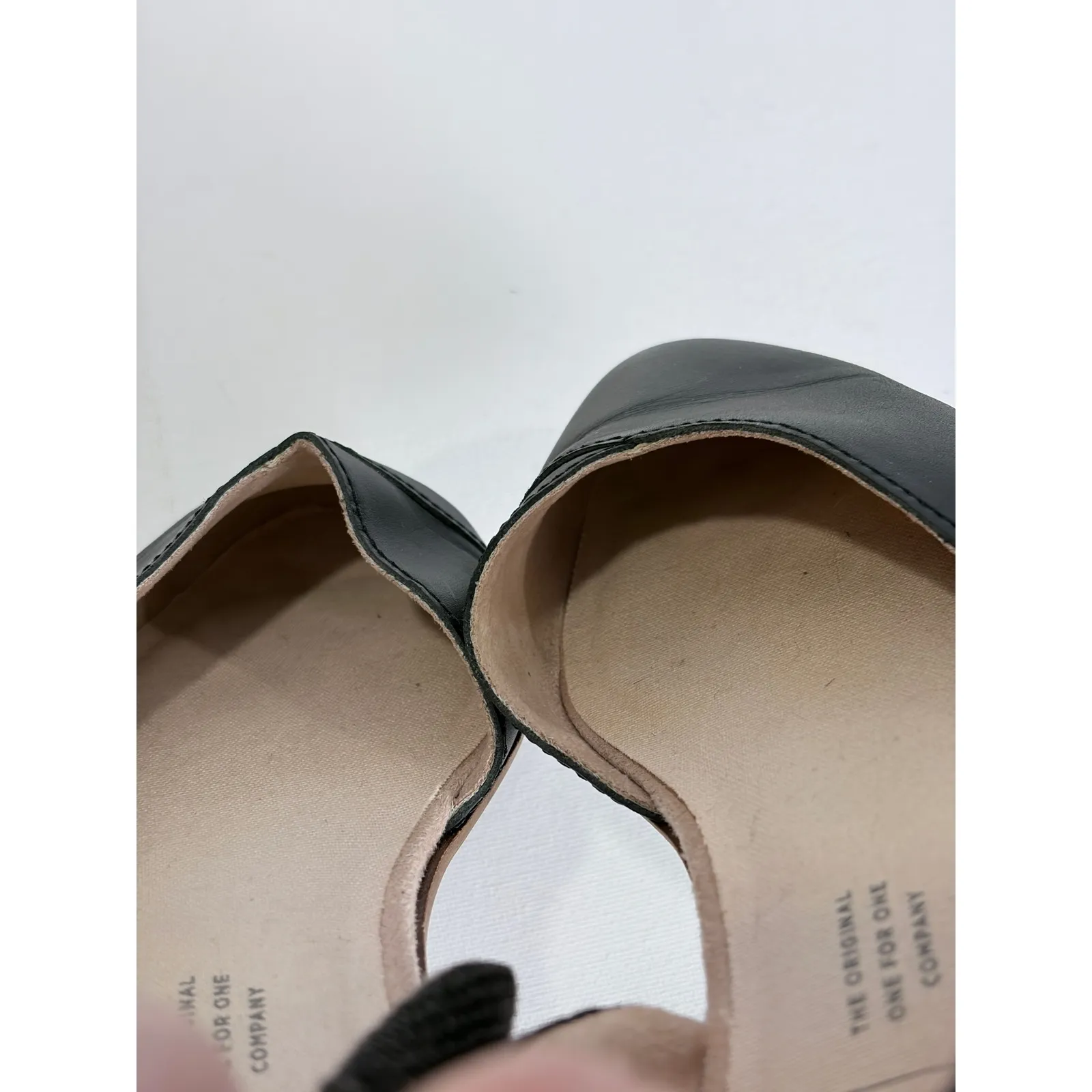 TOMS Women's Black Leather Pointed Toe Fabric Accent D'Orsay Flats Shoes W7 - Image 11