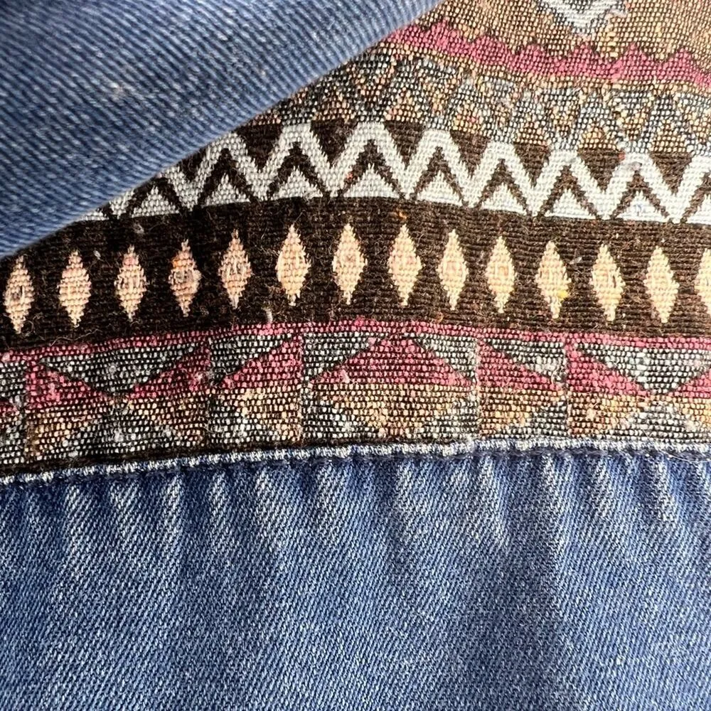 Roxy Women's Aztec Jacket Size XS - Image 6