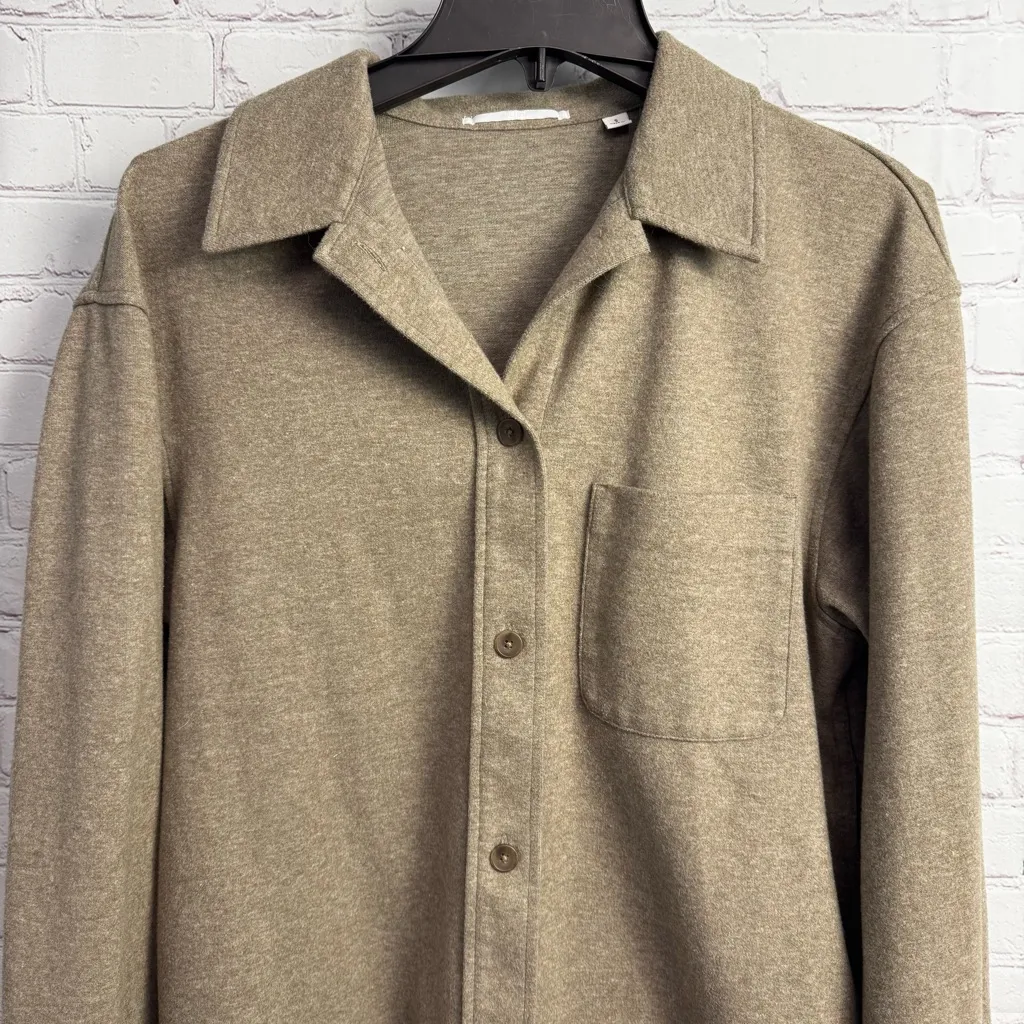 Uniqlo basic neutral minimalist cozy cotton blend button down Small capsule - Image 3
