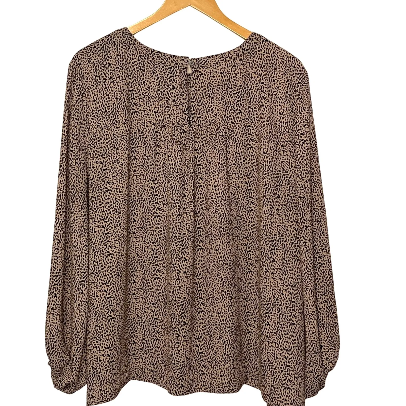 LOFT Women's Animal‎ Print Long Sleeve Blouse Top, Beige Black Large - Image 3