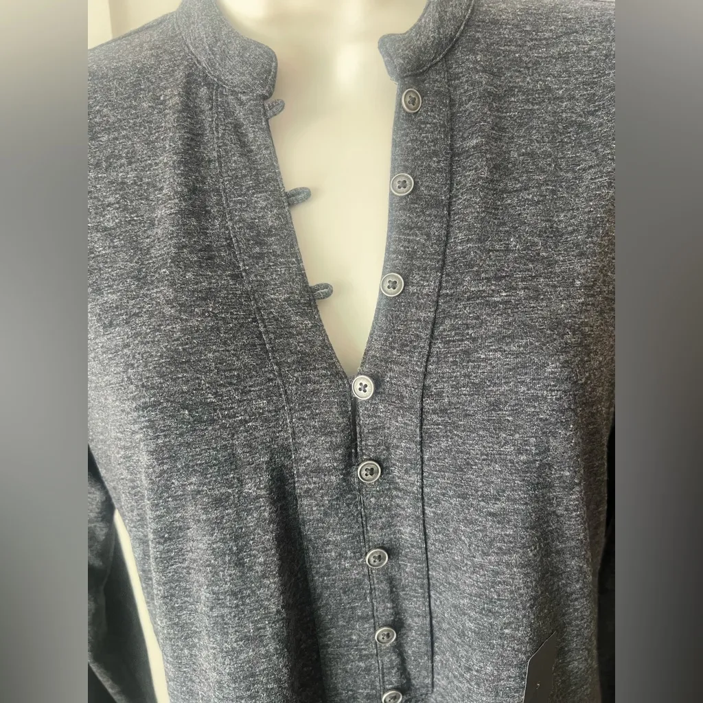Banana Republic Charcoal Knit Top NWT - Image 3