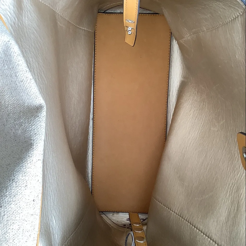 NINE WEST tote - SUPER SPACIOUS🧡🧡🧡 - Image 14