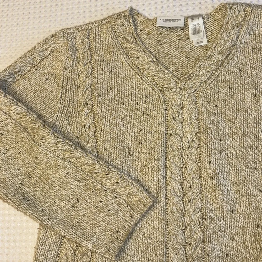 Size LARGE V-Neck Cable Knit Sweater Neutral Beige Cream Tan - Image 3