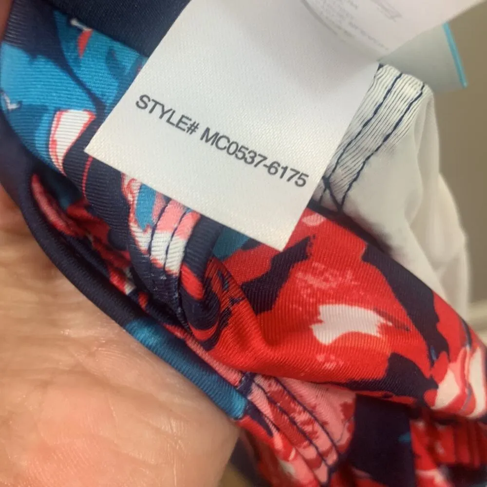 High Drive by ModCloth Deep V-Neck Floral Navy/Red One-Piece Bathing Suit - Image 7