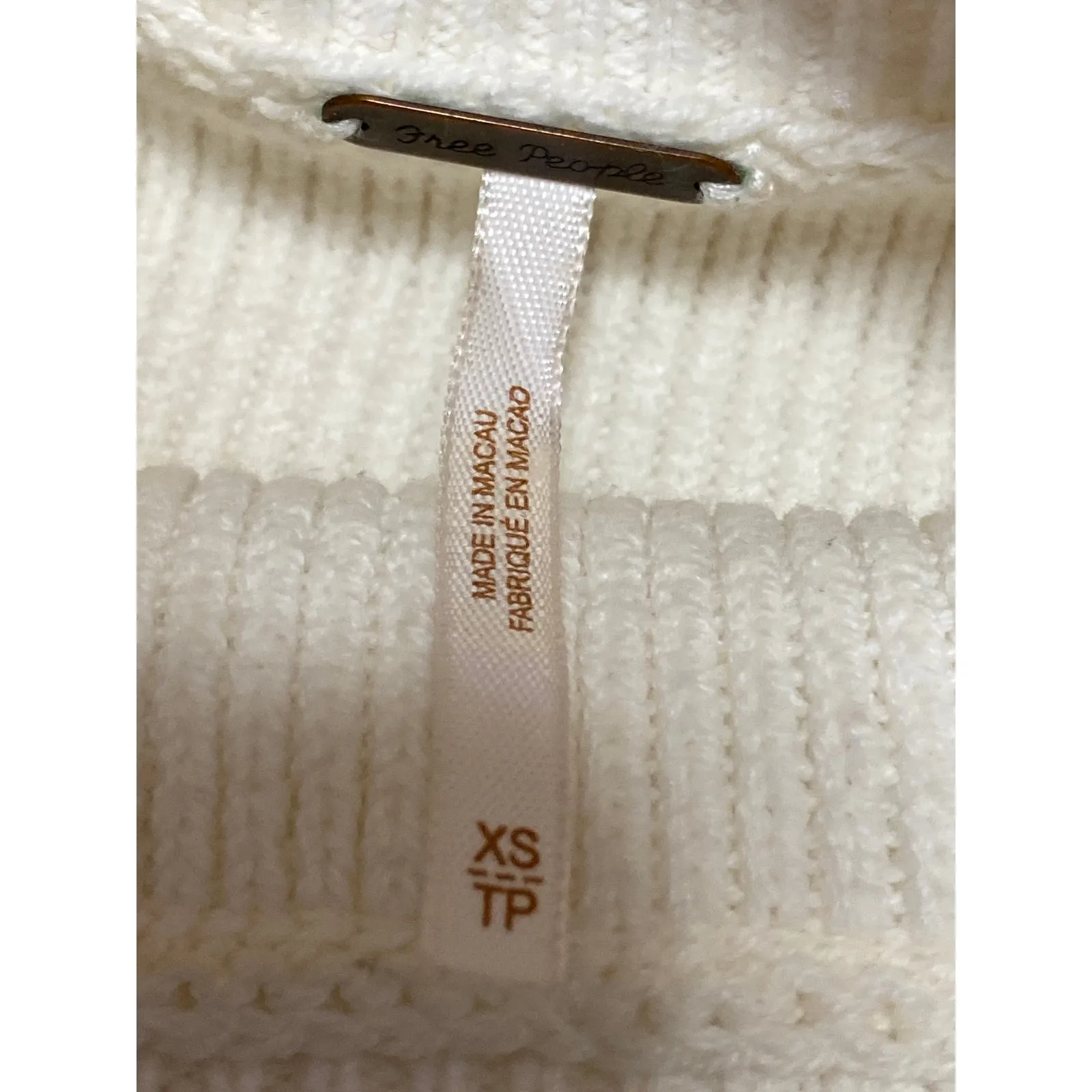 Free People Easy Street White Mock Neck Long Sleeve Crop Pullover Sweater Top XS - Image 3