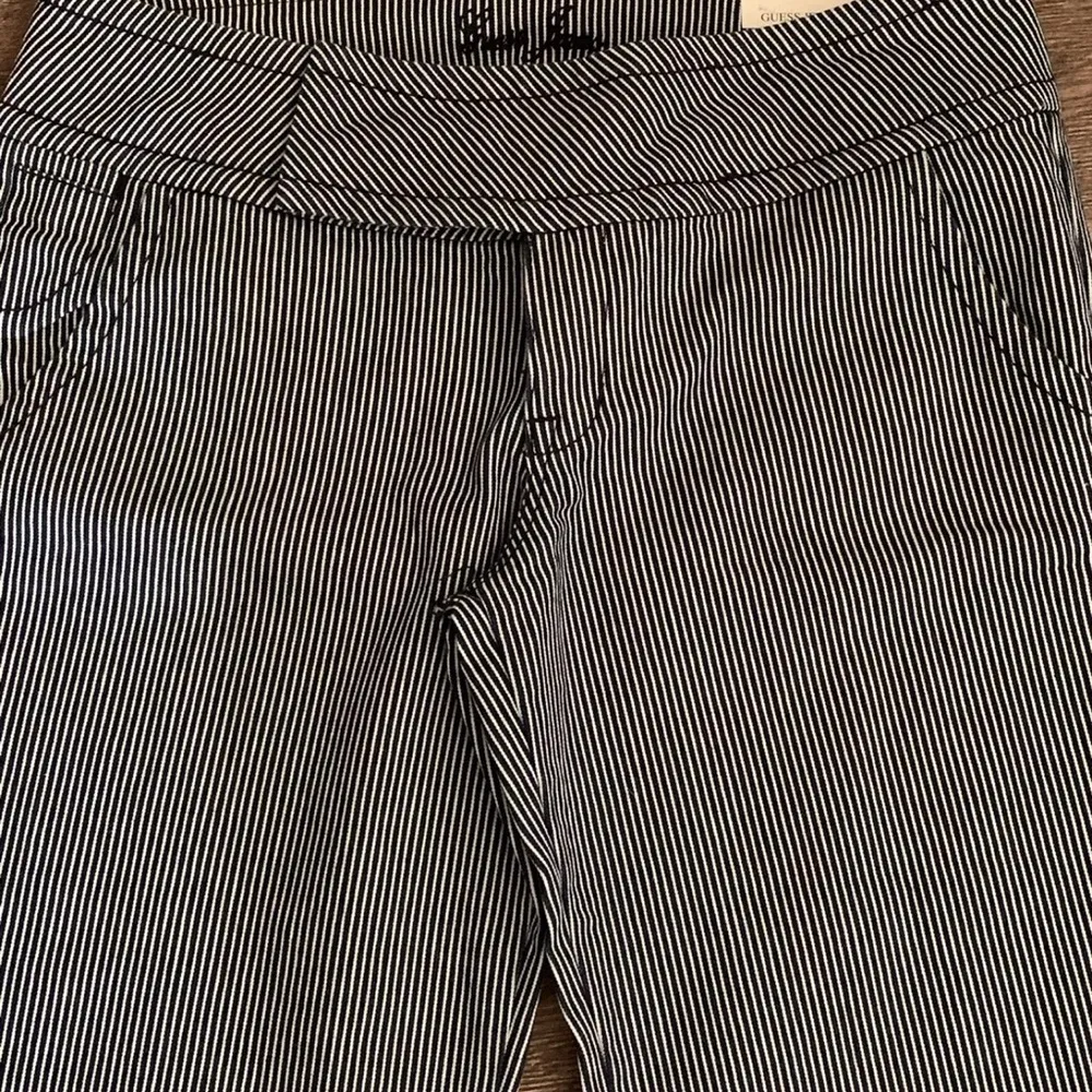 NWT Guess Jeans Trouser Style Jeans Bell Flare Blue Pinstripe Size 31 - Image 2