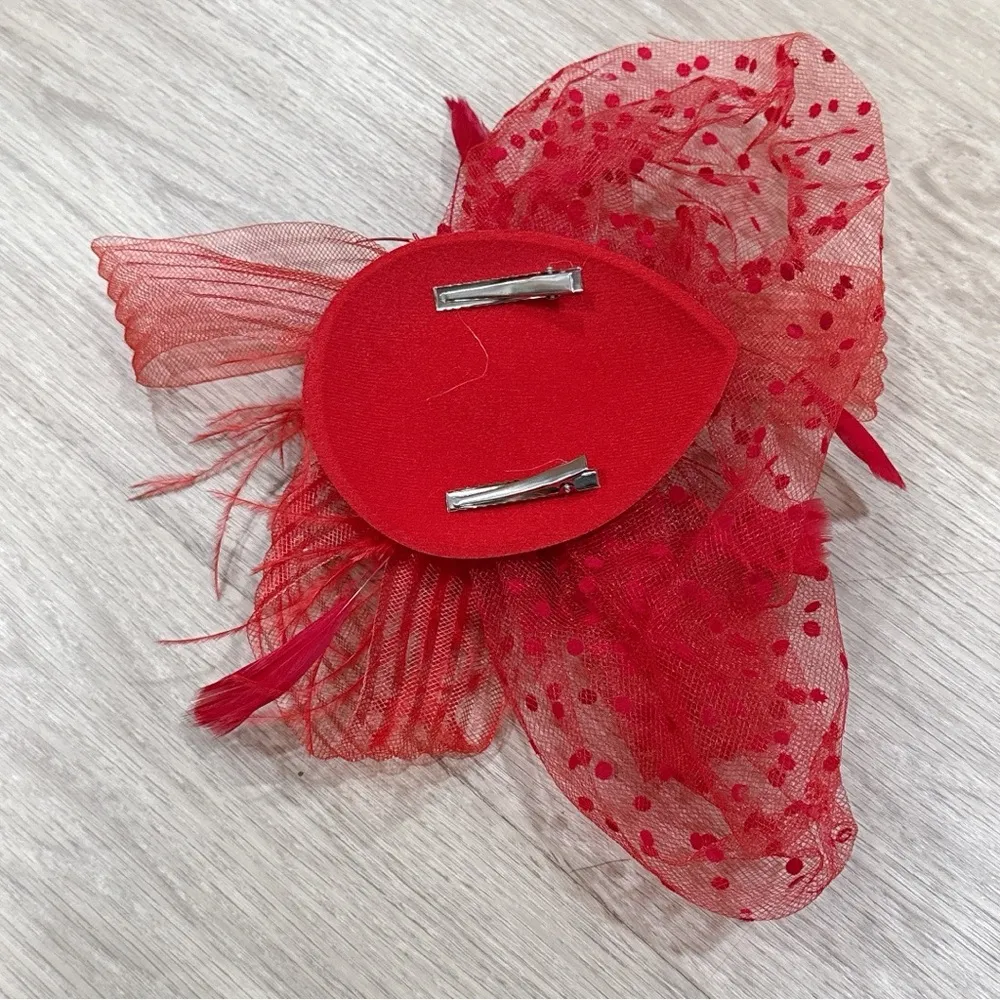 Elegant Red Feathered Fascinator - Image 2