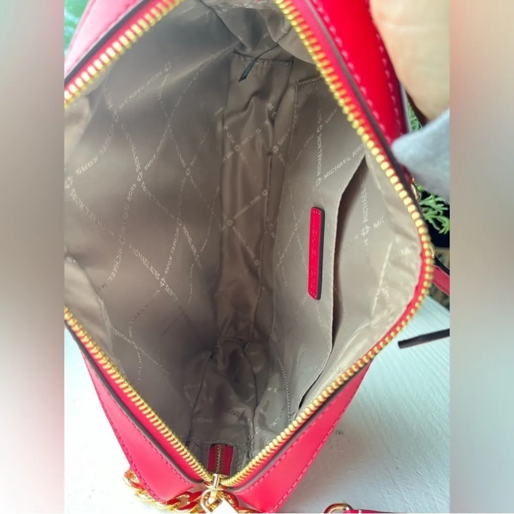 Michael Kors Jet Set Crossbody Bag Hot Pink Saffiano Leather NWT - Image 6