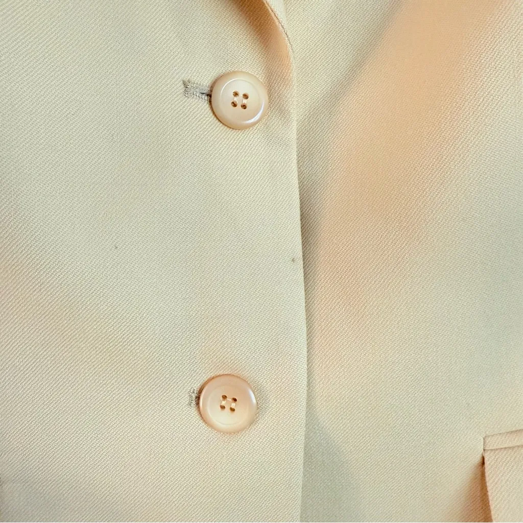 Vintage Pendleton Peak Lapel Yellow Blazer Suit Jacket Size 8 Wool Made in USA - Image 2