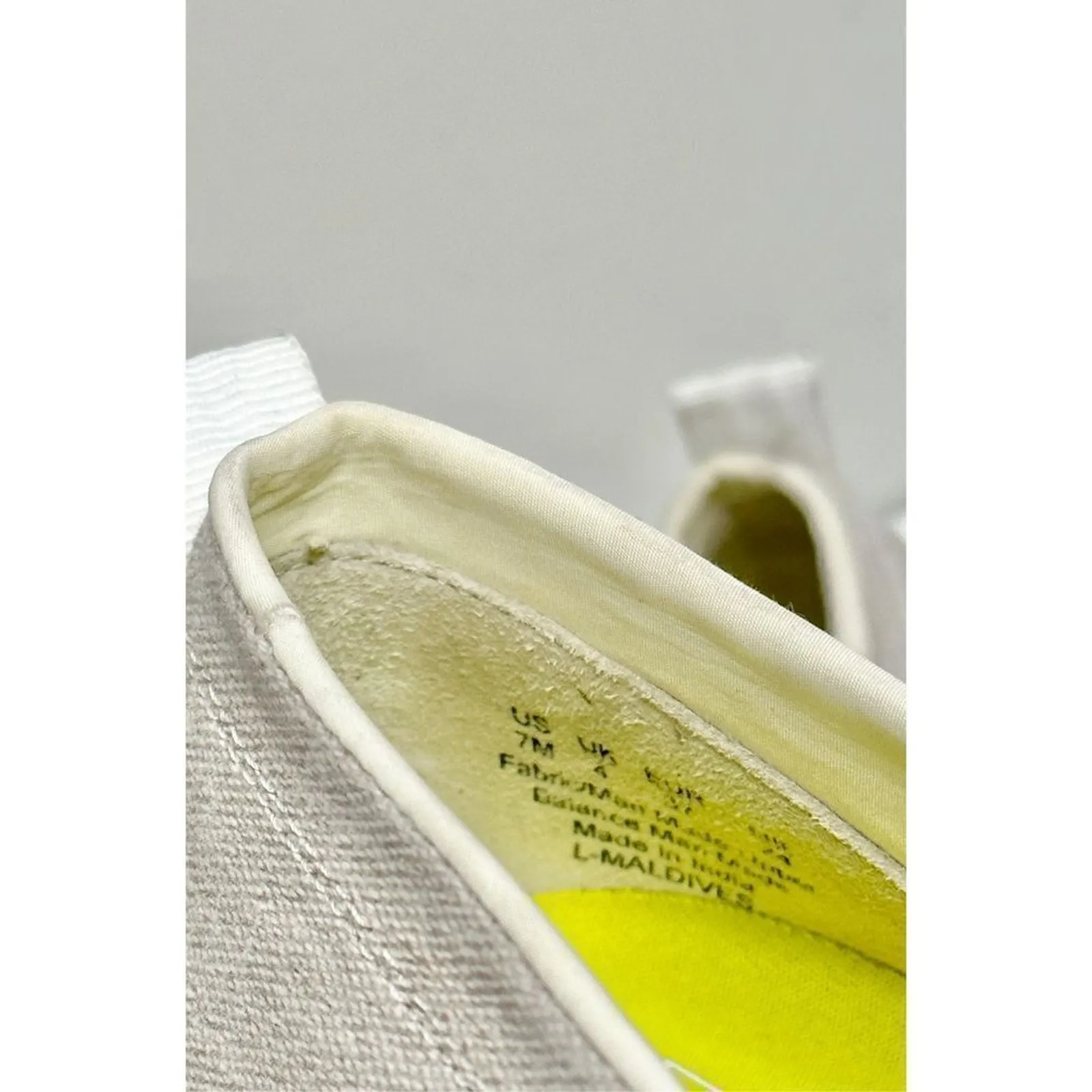 Franco Sarto Sneaker Size 7 Gray White Canvas Slip On Style - Image 9