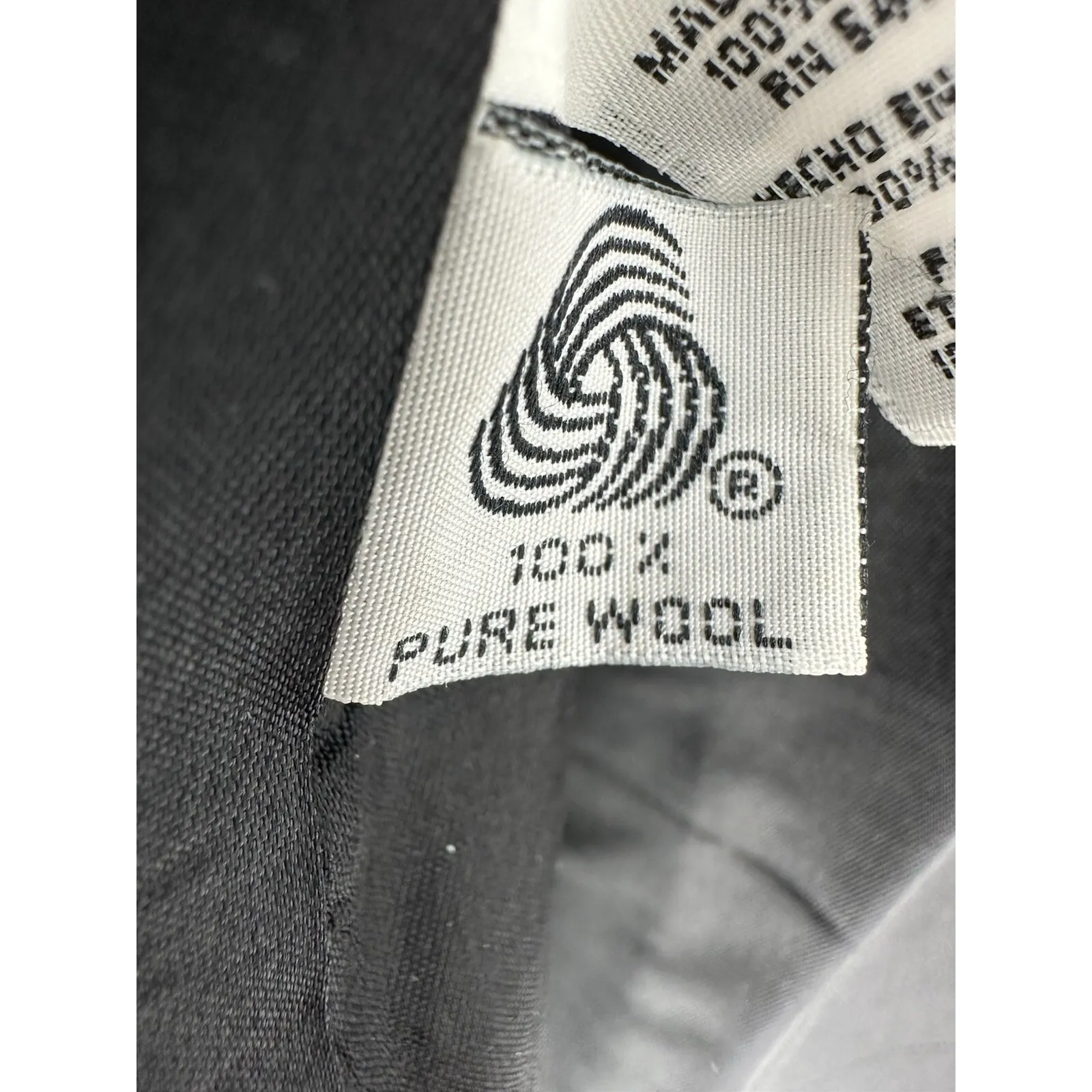 Vintage Jones New York Women's 100% Wool Blazer, Size 16 Aztec Western‎ Pattern - Image 10