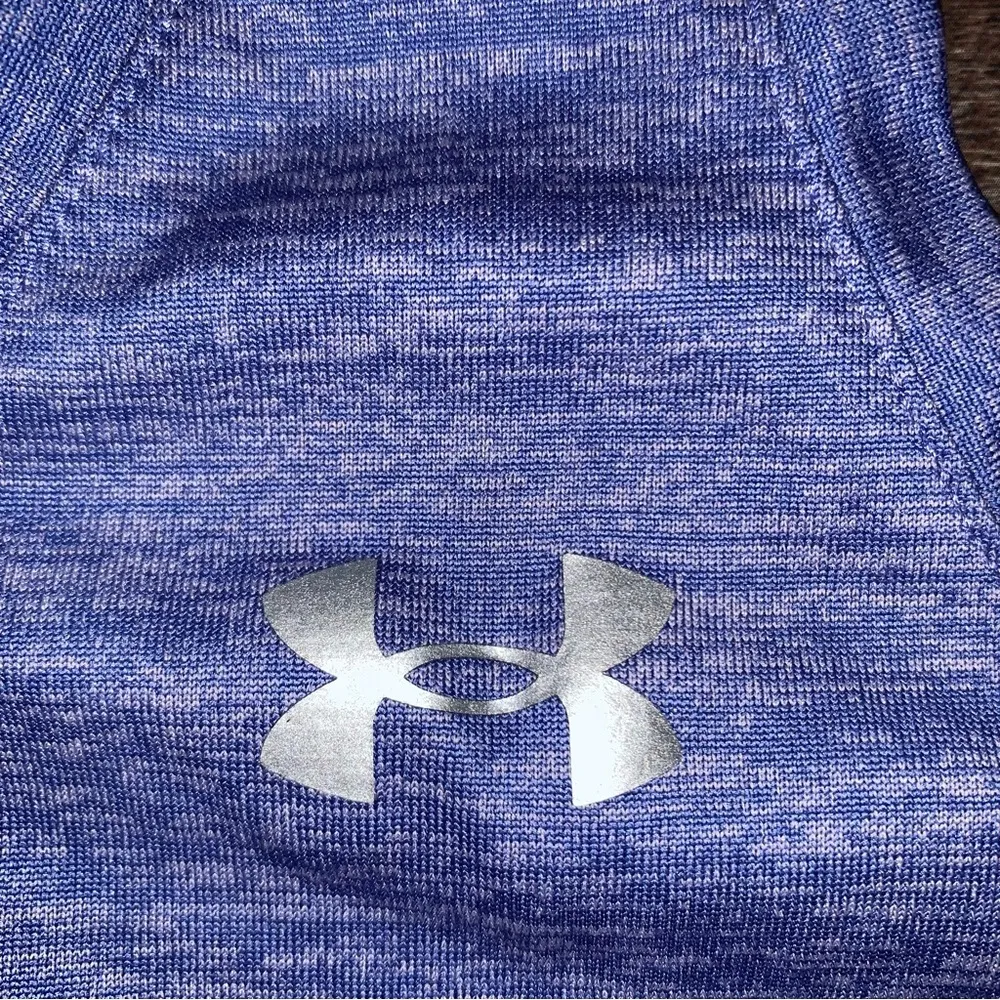 Under Armour Heatgear Blue Tank Top Size Medium - Image 5