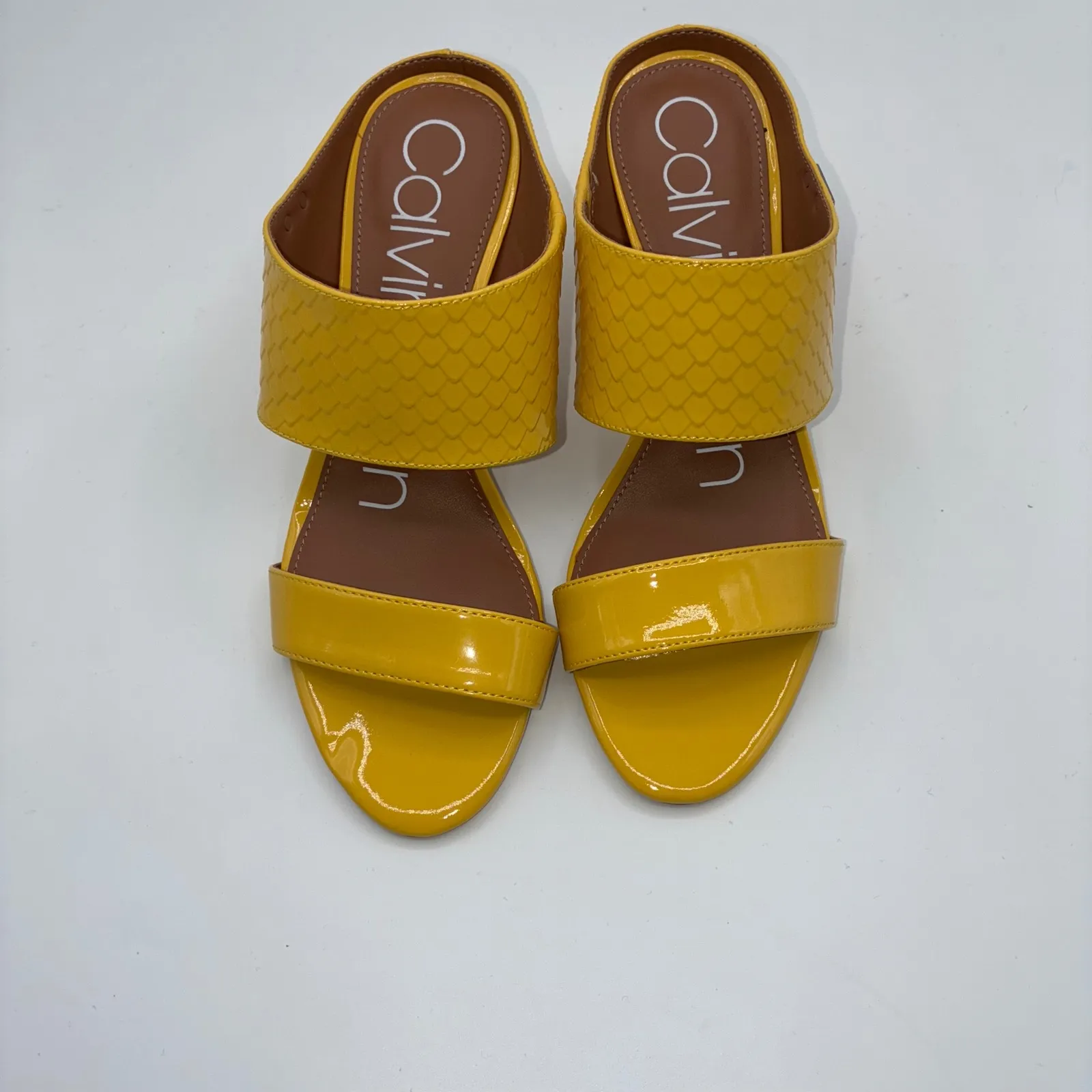 Calvin Klein Cecily Patent Women 6M Yellow Patent Leather Snake Embossed Mules - Image 7