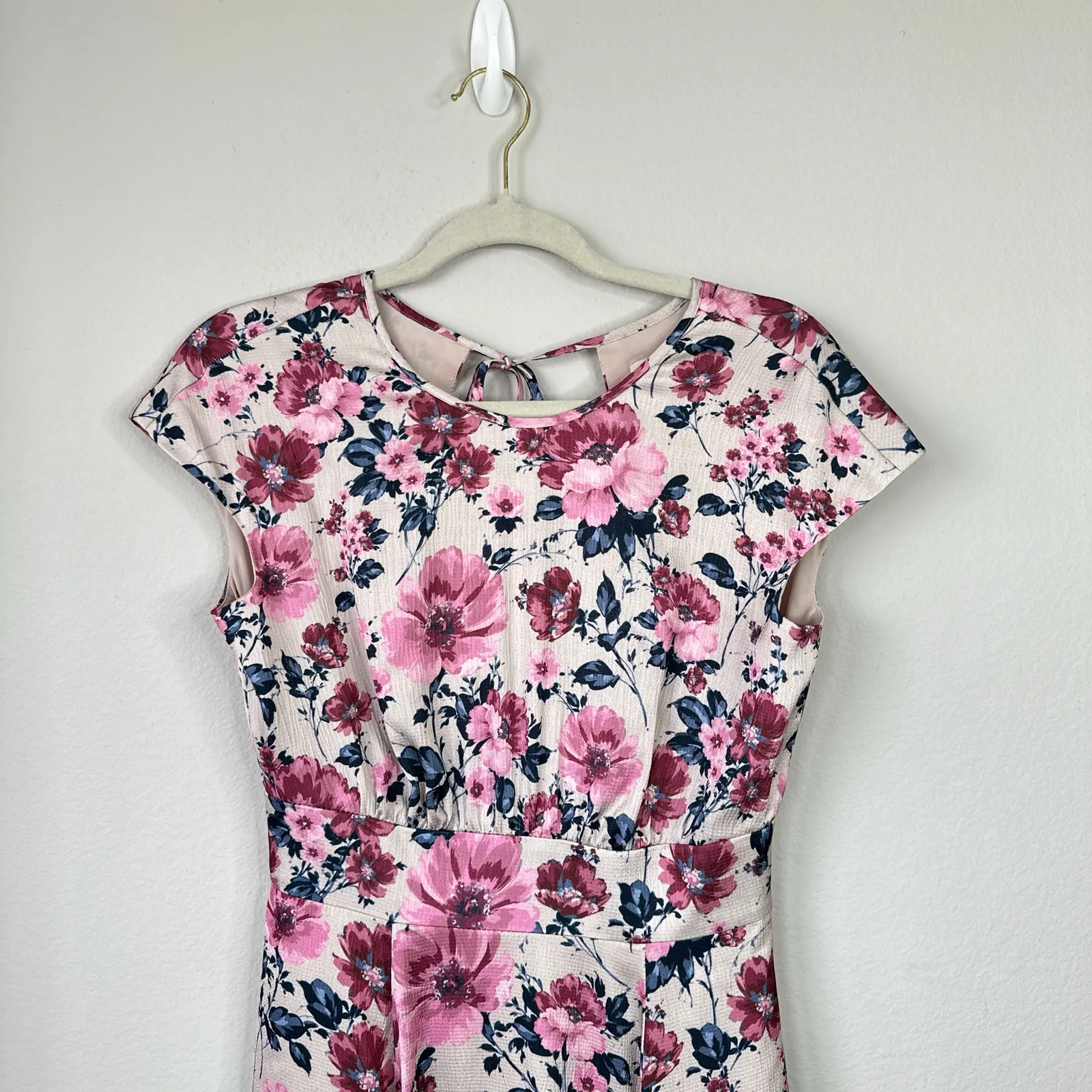 GAL MEETS GLAM Julia Midi Dress Pink Floral Size 2 Romantic Tea Flowy Elegant - Image 4