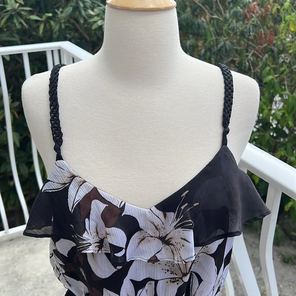 White House, Black market lined dress size 4 - Image 3