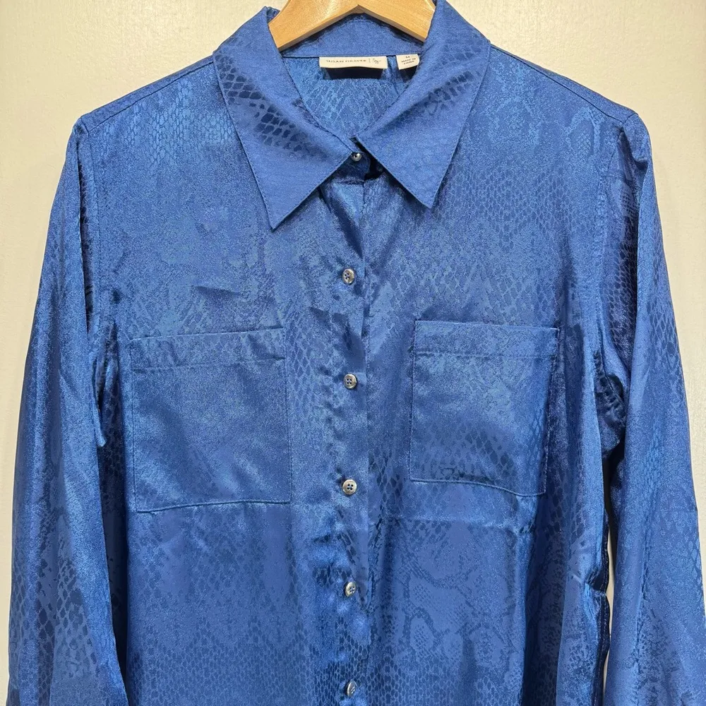 Royal Blue Snakeskin Textured Long Sleeve Button Front Tunic Size M - Image 3