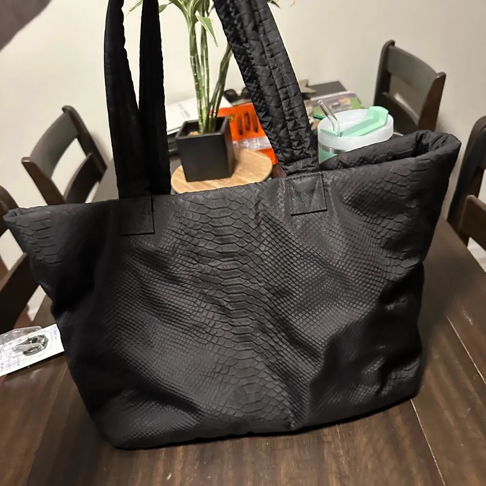 Nylon crocodile tote bag - Image 4