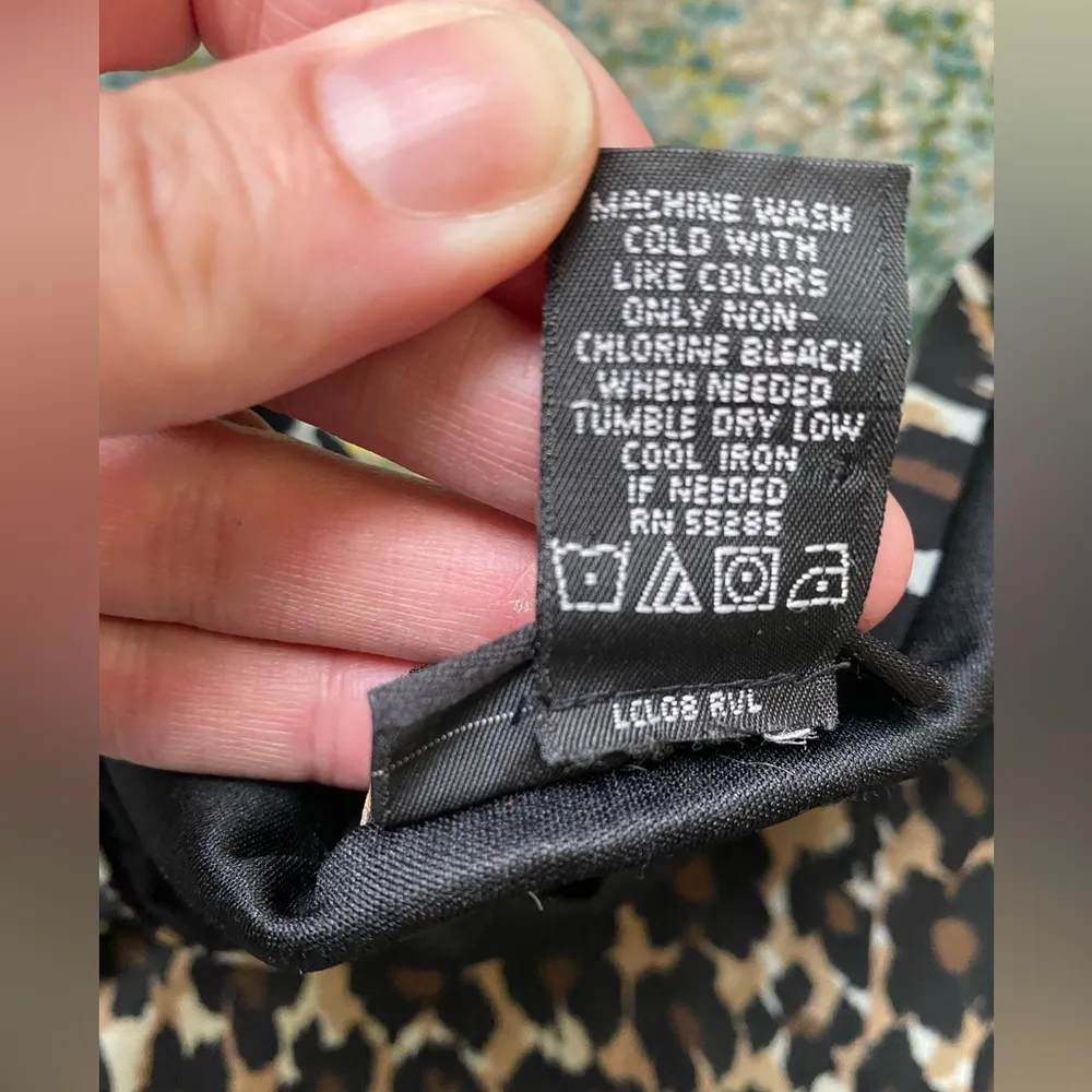 Y2K Express nylon animal leopard print knee length flare skirt, size small - Image 4