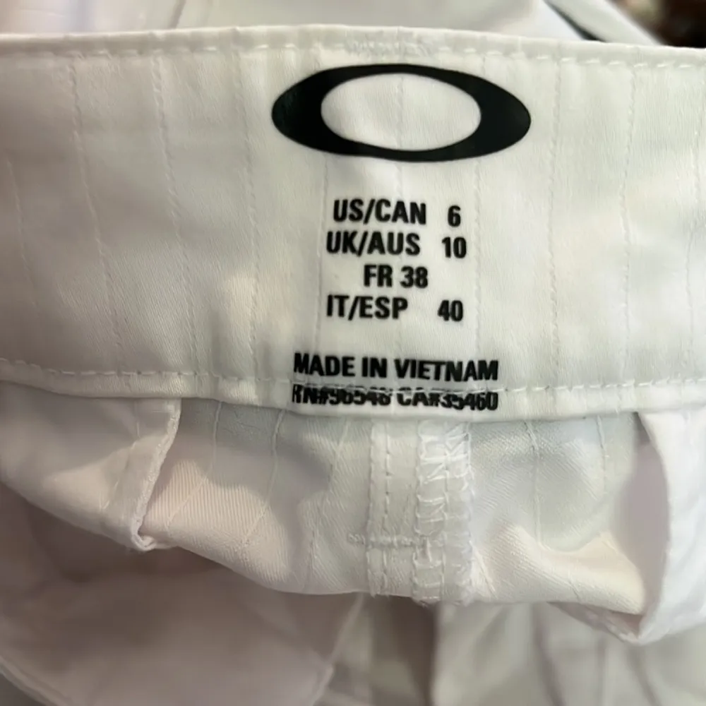 Oakley Bow tie pants - Image 13