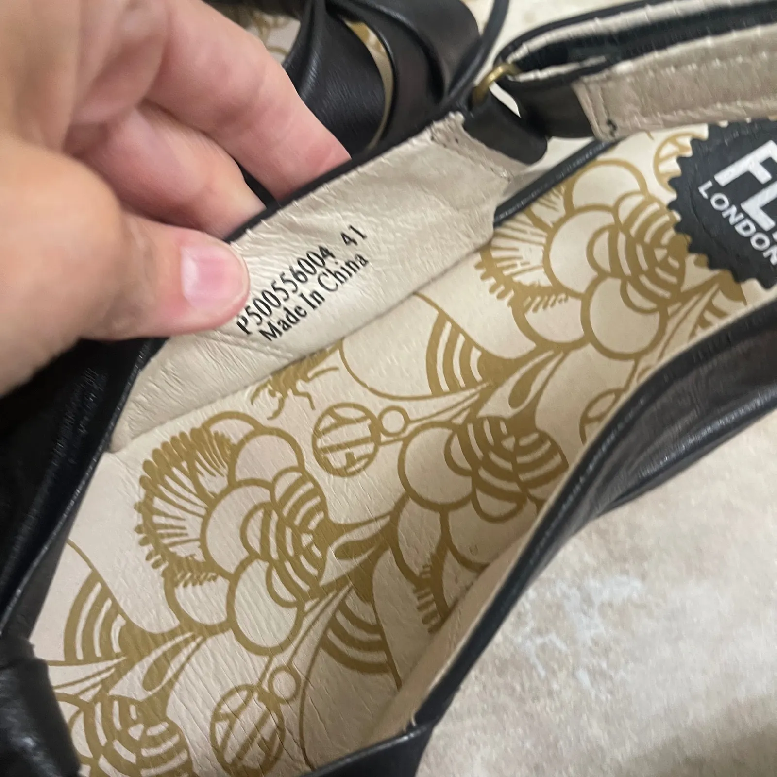 Fly London Sz 11 Black Leather Wedge Sandals Adjustable Ankle Strap  Knot Detail - Image 11