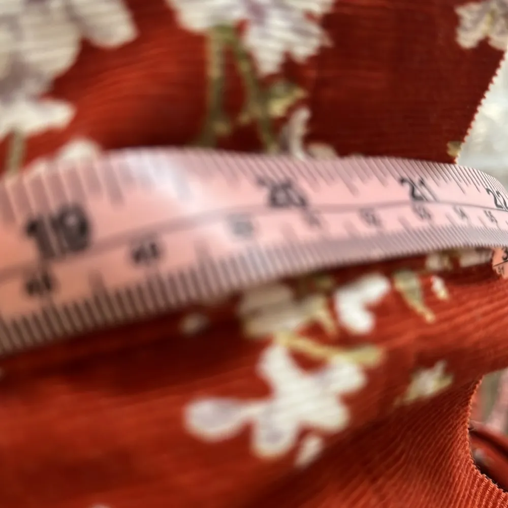 Madewell Corduroy Shirred-Sleeve Button-Front Top in Farmstand Bouquet - Image 9