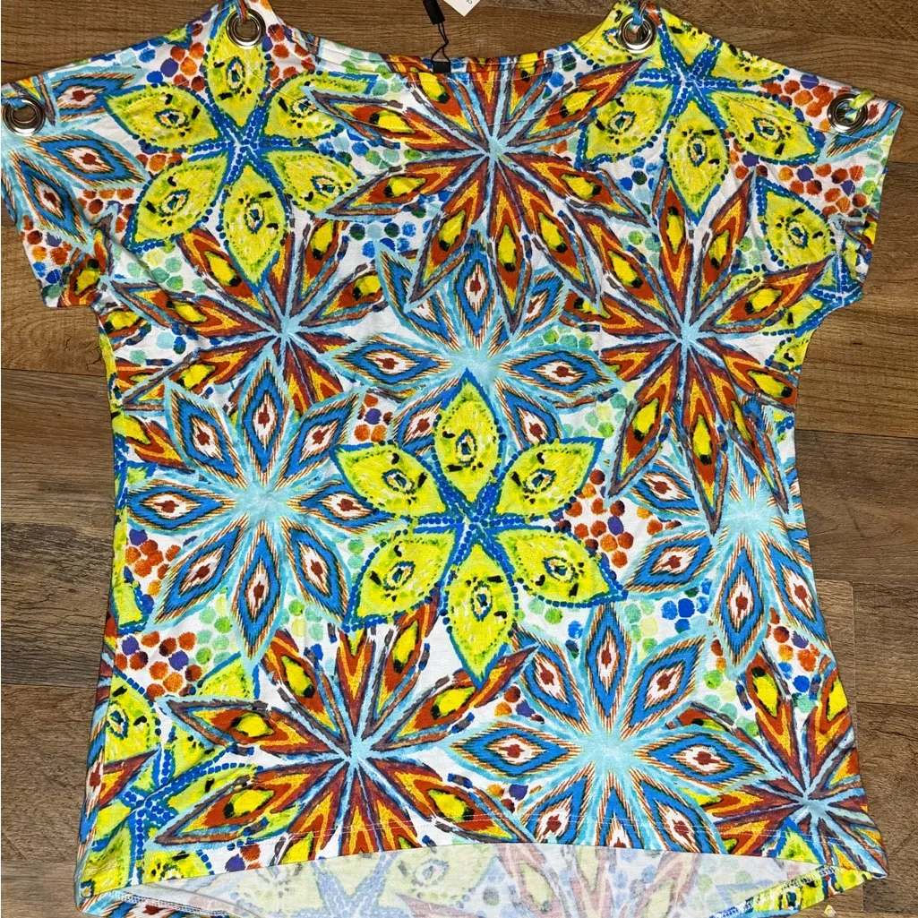Cable & Gauge Multicolor Geometric Short Sleeve Top size small NWT - Image 7