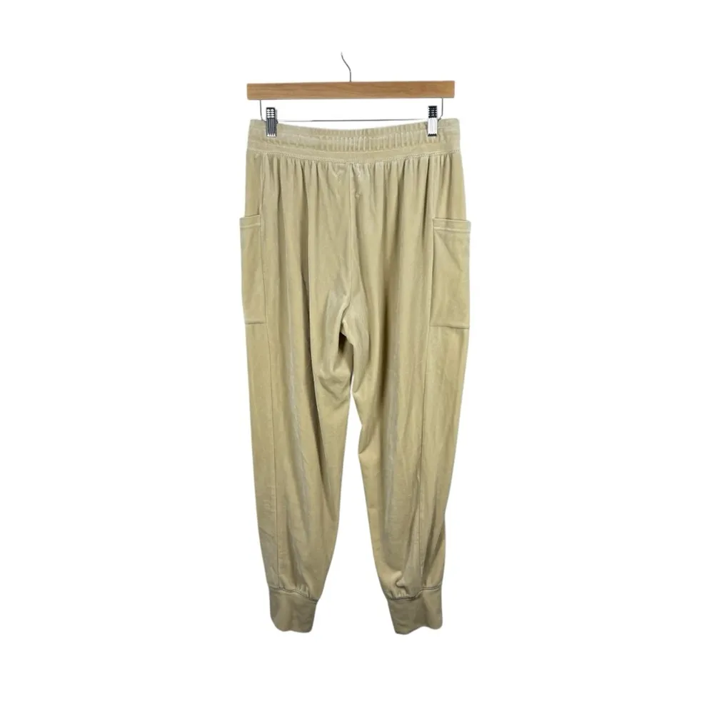 NWOT Aerie Offline Women’s Velvet Velour Joggers in Beige Size Medium - Image 5