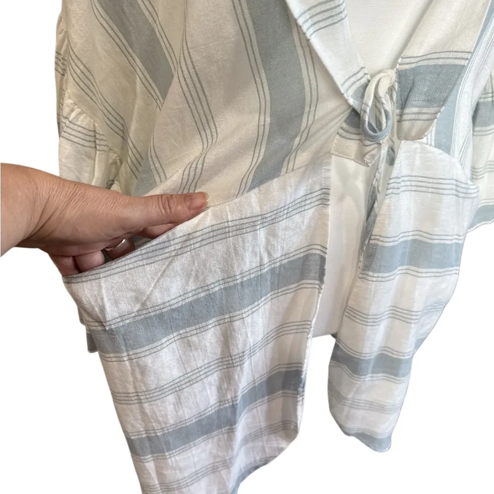 Universal Thread Blue and White Striped Cardigan swim/cover - Image 3