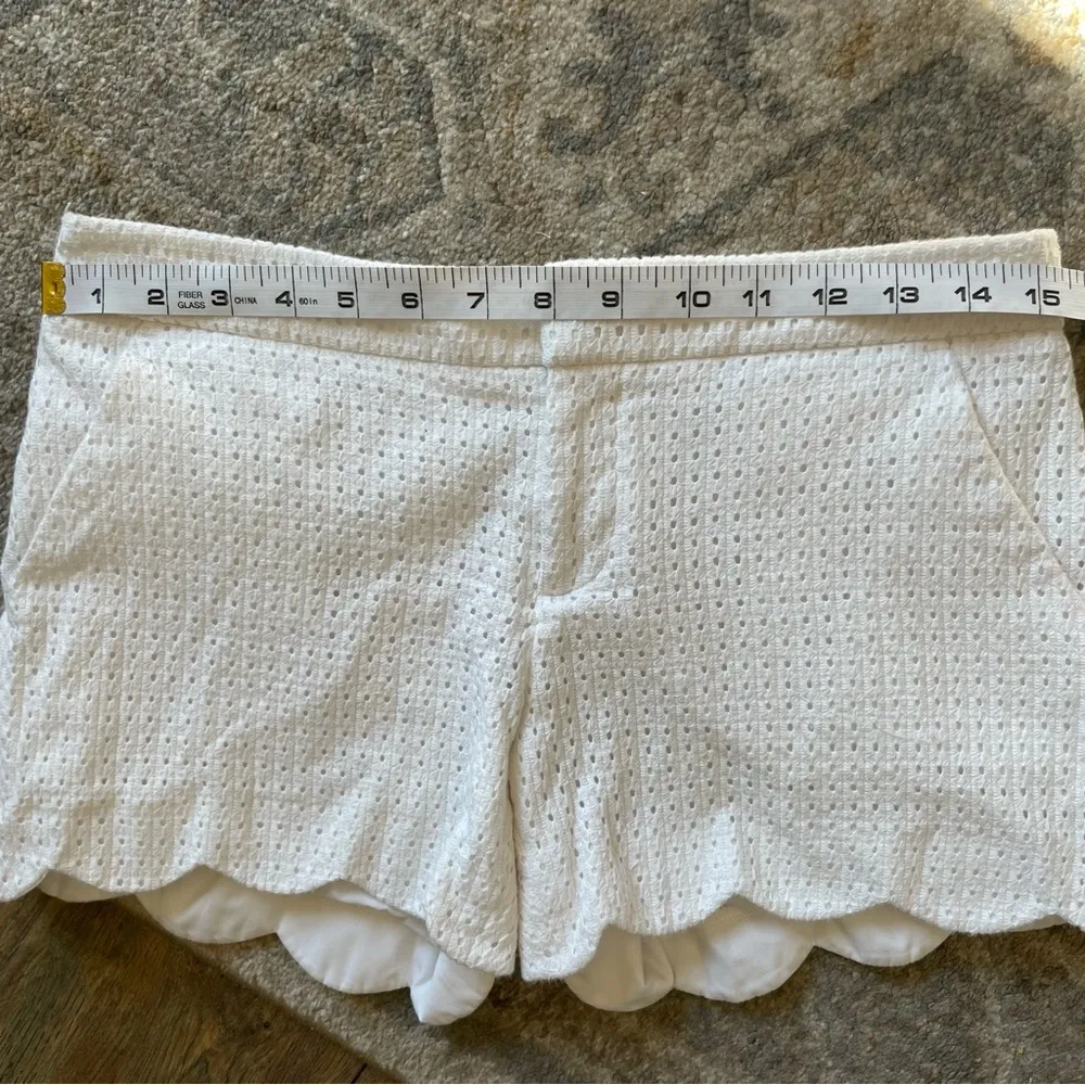 Club Monaco White Eyelet Scalloped Edge Low Rise Summer Shorts 2 - Image 5