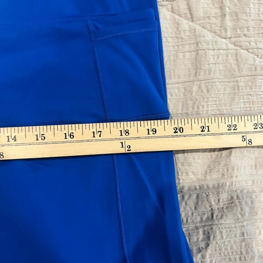 NWOT Lululemon Fast and‎ Free 7/8 Tight II
Non Reflective Nulux 25”
size 20 - Image 6