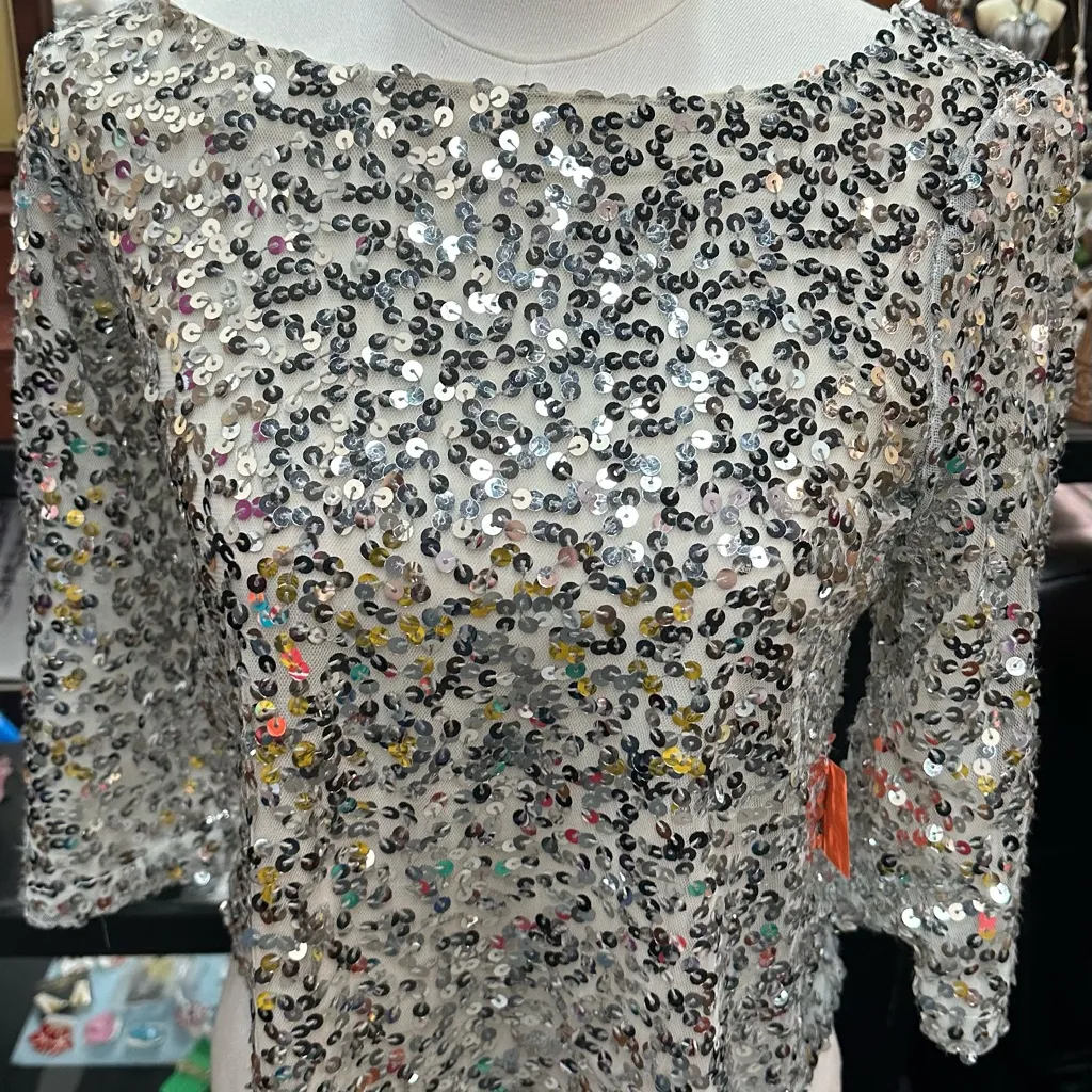 Jennifer Lopez sz S sequin top - Image 2