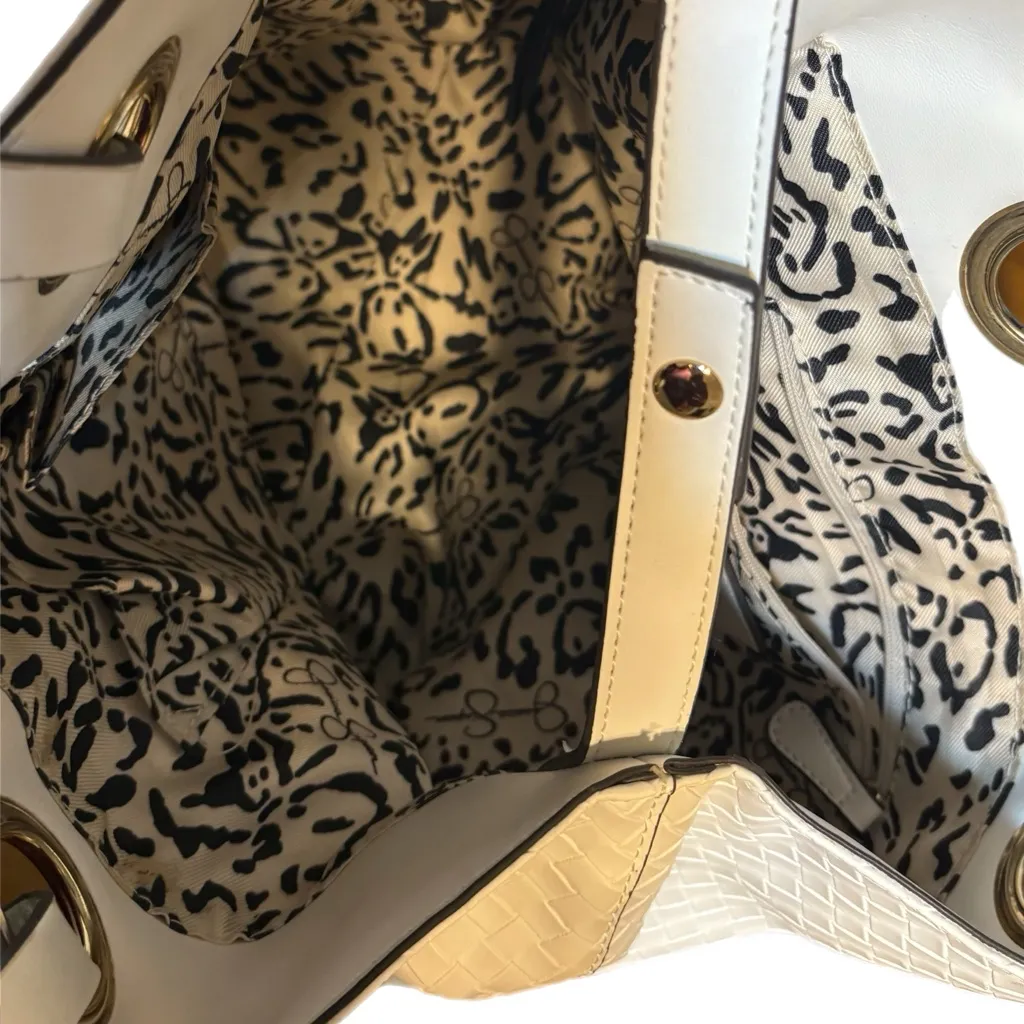 Jessica Simpson White Basket Weave Tote - Image 4