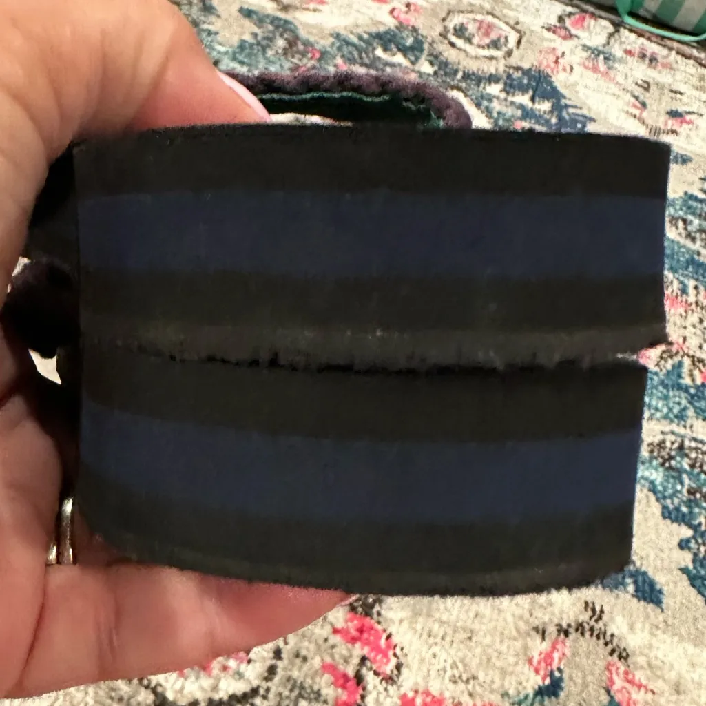 L.L. Bean Woven Strap Sandals Purple Black Toe Post Thong 8 - Image 6