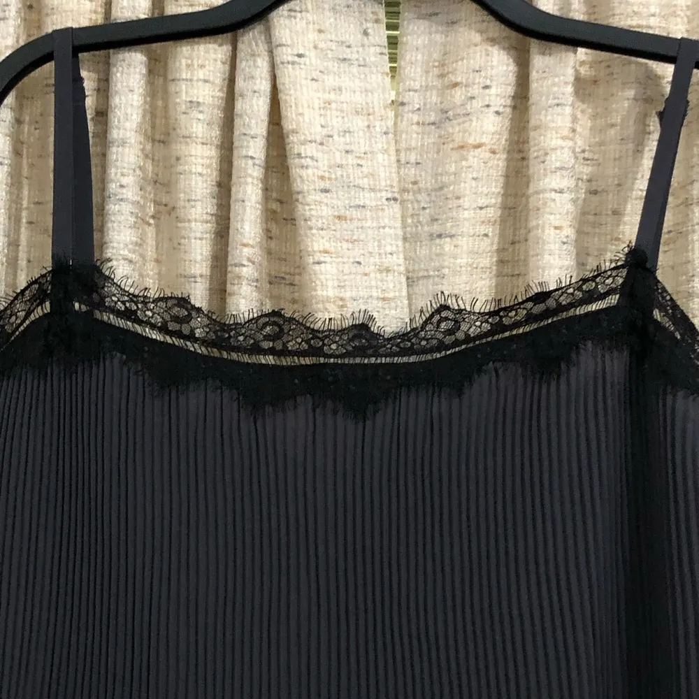 Torrid Dark Slate Grey Chiffon & Black Lace Pleated Cami - Image 2