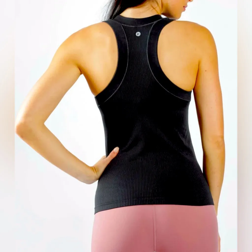 NWT - Women's Wide Rib Tank Top. - Image 3