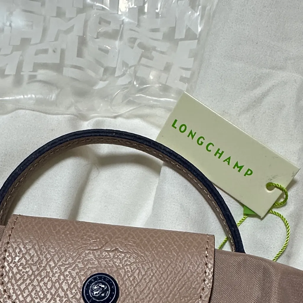 Longchamp Mini Bag in Taupe navy accents - Image 2