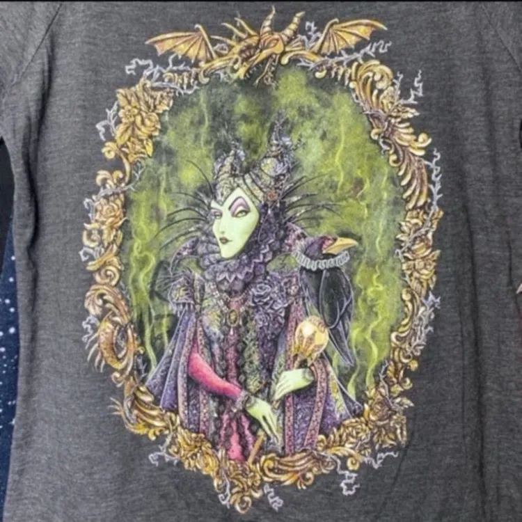 Disney parks wonderground gallery maleficent dark fairy john coulter tshirt NWT - Image 2