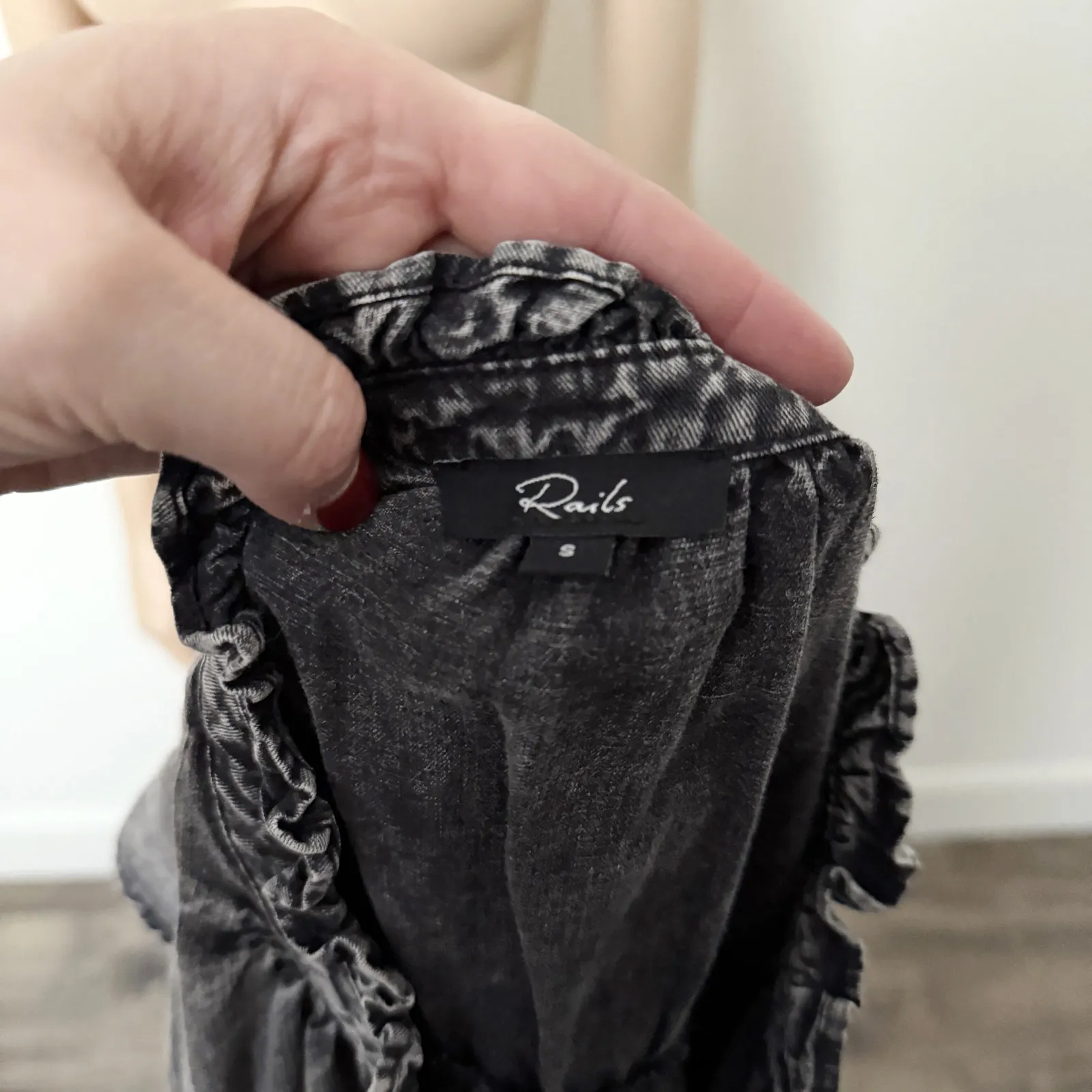 [Rails] Black Acid Wash Denim Amina Ruffle Smocked Mini Dress V-Neck Sz Small S - Image 10