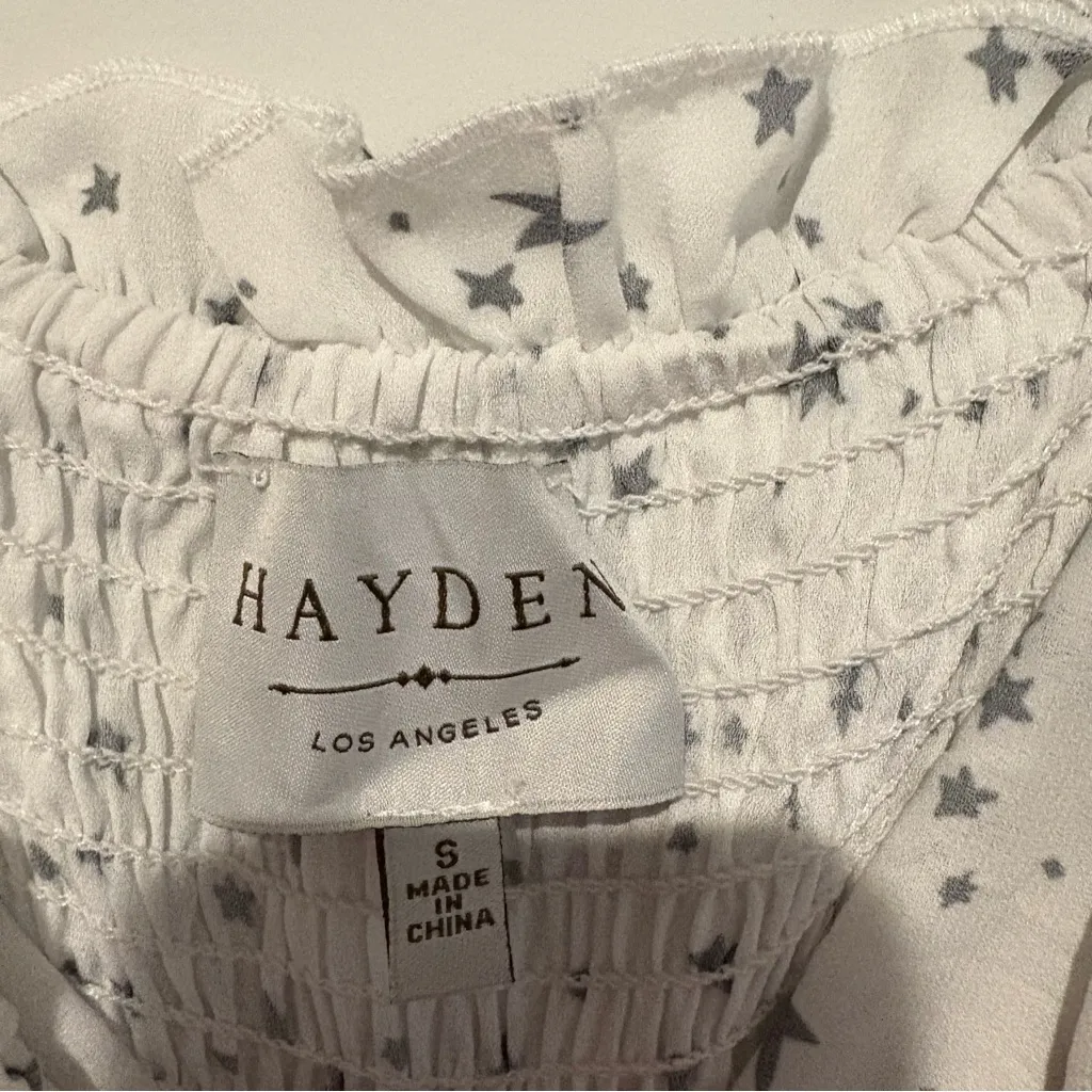 Hayden star printed ruffle jumpsuit‎ white Size small - Image 3