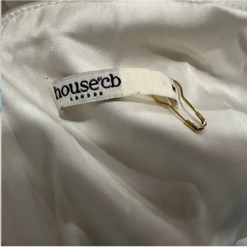 House of CB ‘Grace’ Embellished Velvet White Mini Dress Medium M - Image 8