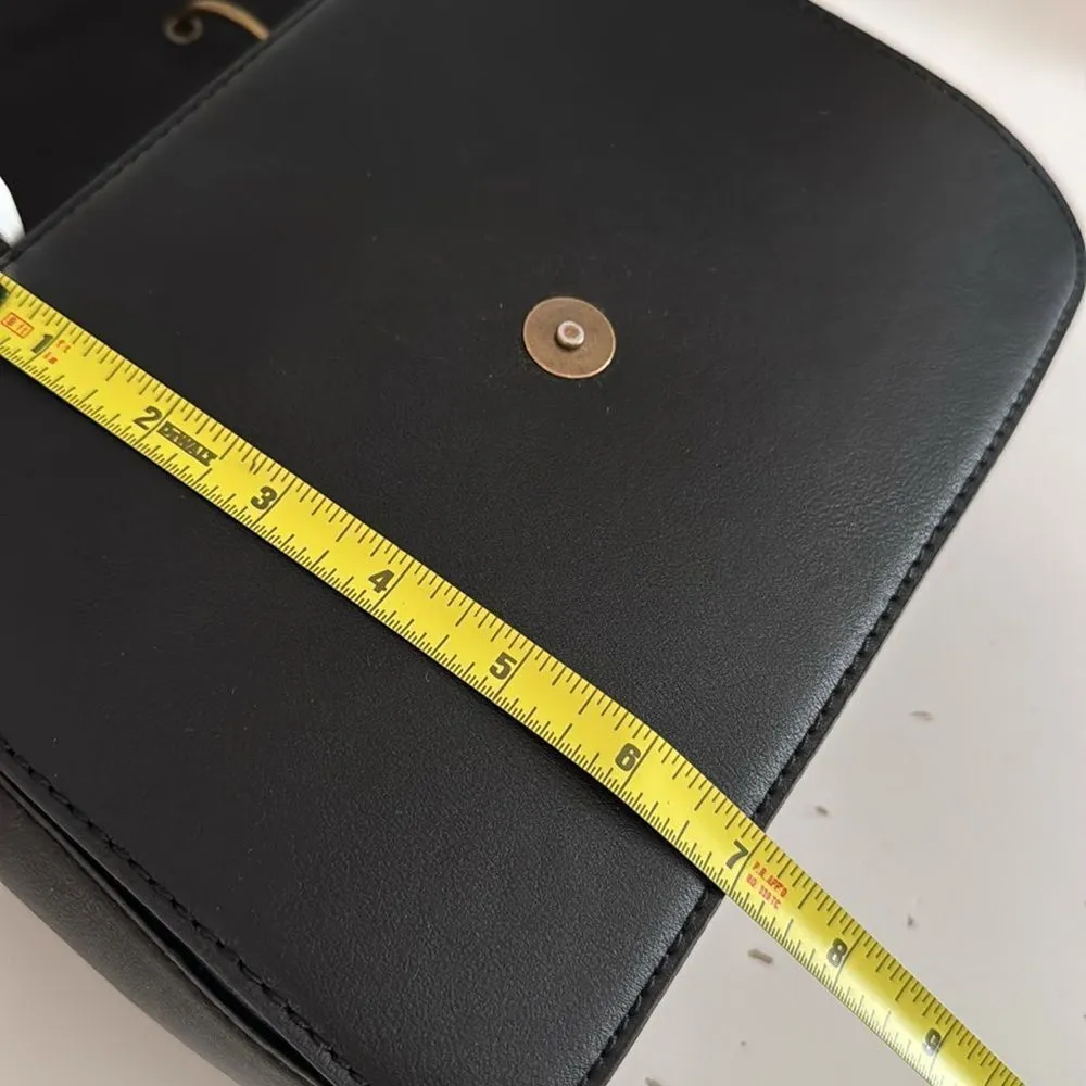 Aldo Black Crossbody Bag with Silver Embellishments EUC - Image 7