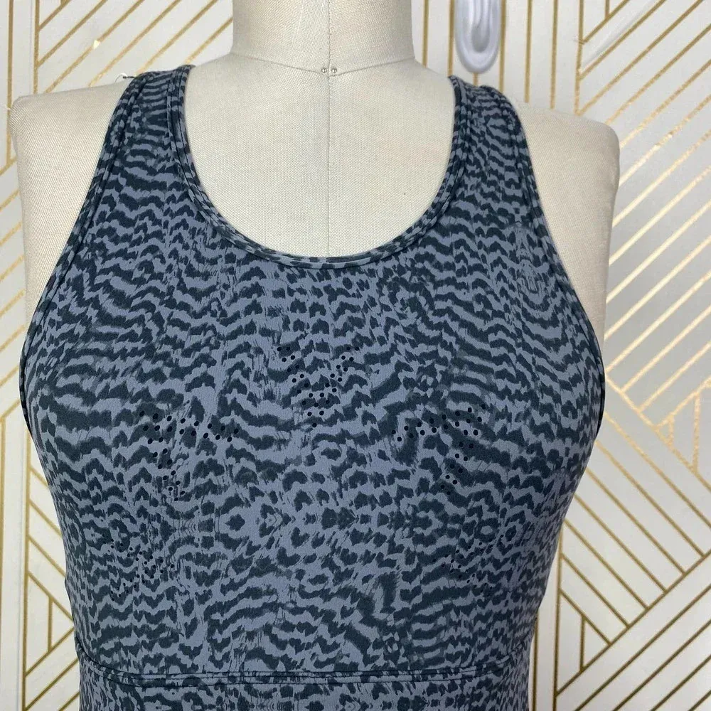 Varley‎ Berkeley Sports Bra Nocturnal Feathers - Image 7