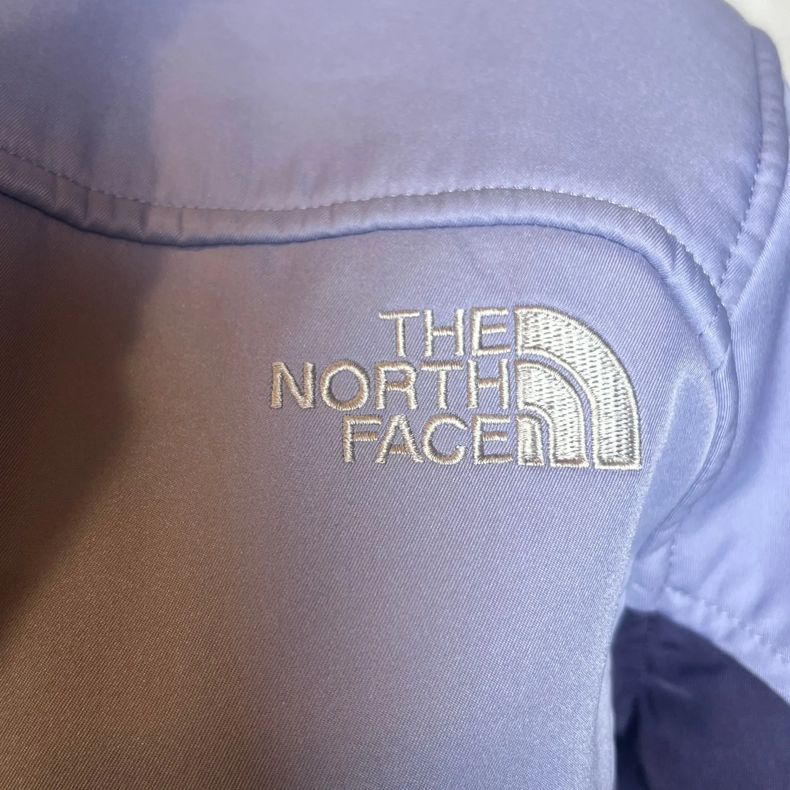 The North Face Women's Small Purple Softshell Fleece Jacket - Image 2
